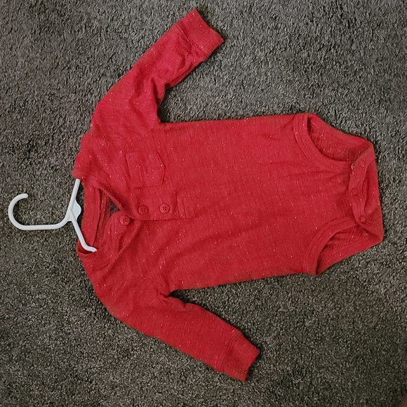 Long sleeves Red Oshkosh bodysuit